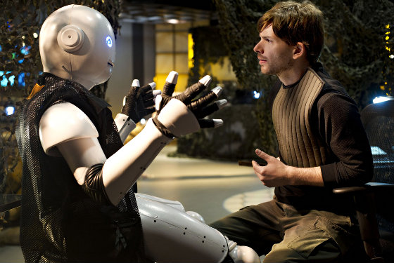 Чи може машина або робот стати людиною?