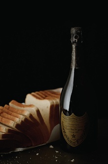 Эксл Роуз: свежий белый хлеб, Dom Perignon. фото 2