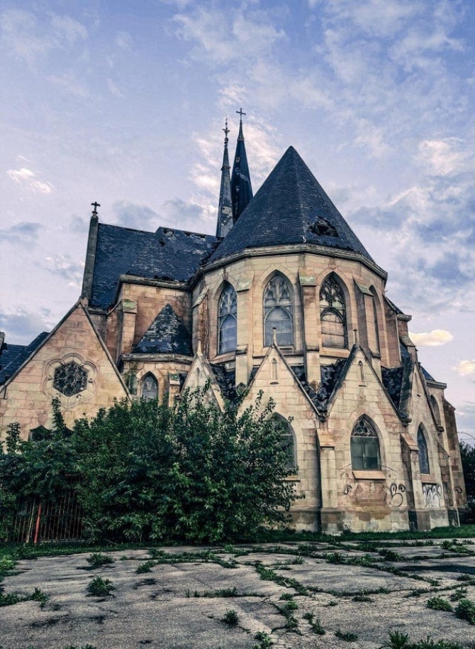 Заброшенная церковь в Чикаго, США