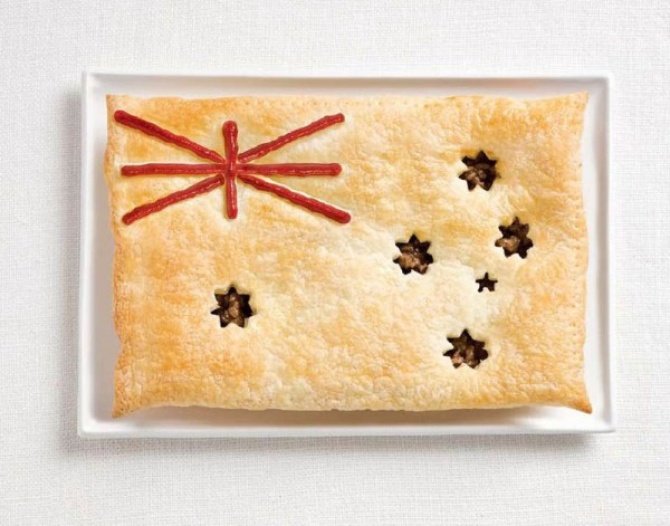 Флаг Австралии из мясного пирога и соуса.