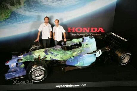 Болид команды Honda из формулы 1