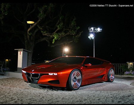 Первый фото BMW M1