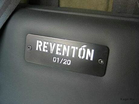 Распаковывая Lamborghini Reventon