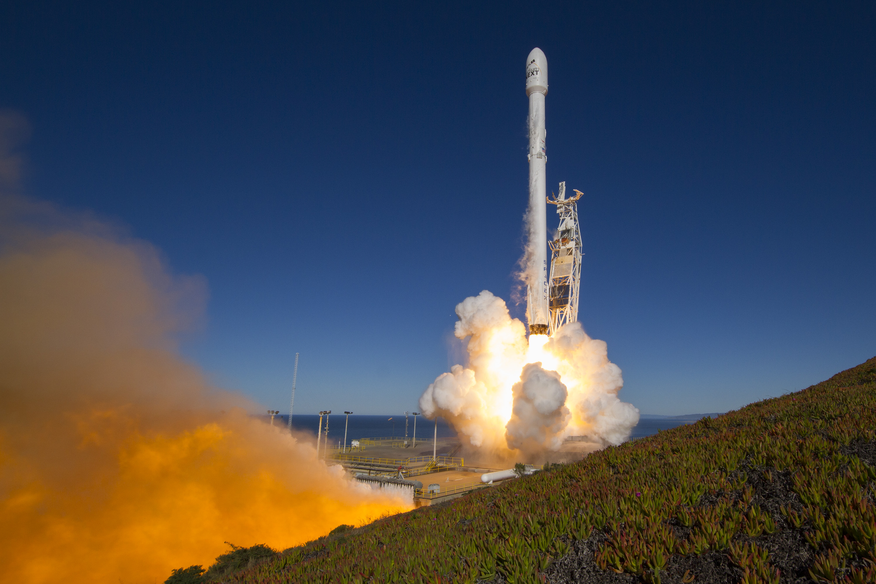 SpaceX опубликовала высококачественные снимки миссии «Иридиум-1»