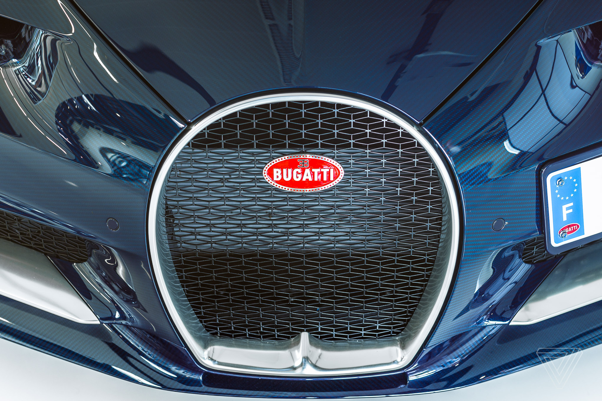 Эксклюзивный взгляд на создание $2,6-миллионного Bugatti Chiron